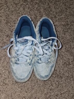 Nike Kids Light Blue Fuzzy Sneakers
